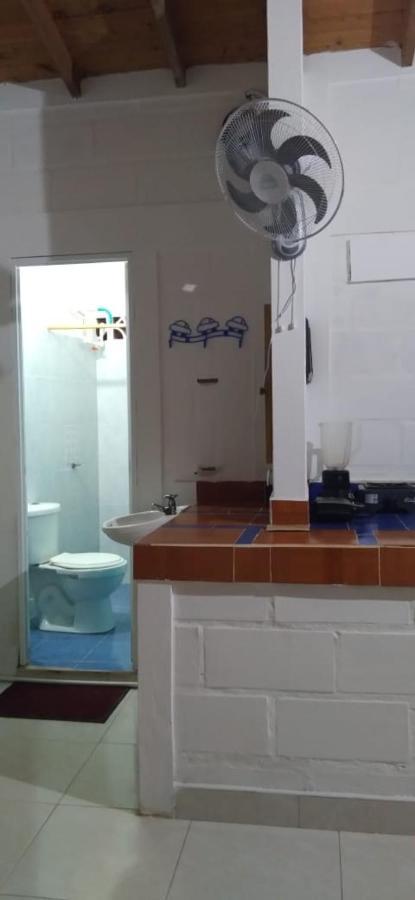Habitacion Triple Con Cocina Y Bano Privado Necoclí 外观 照片