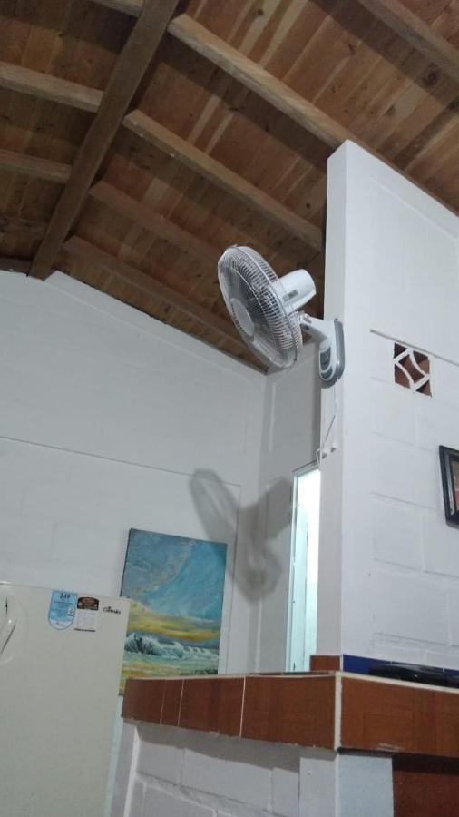 Habitacion Triple Con Cocina Y Bano Privado Necoclí 外观 照片